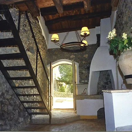 Masseria Mandrascate Prato 팜스테이 *