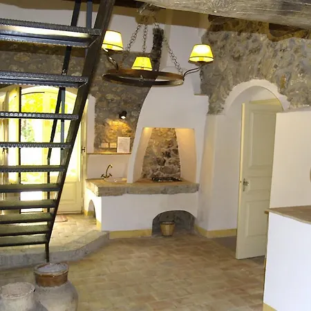 Masseria Mandrascate Prato Valguarnera Caropepe